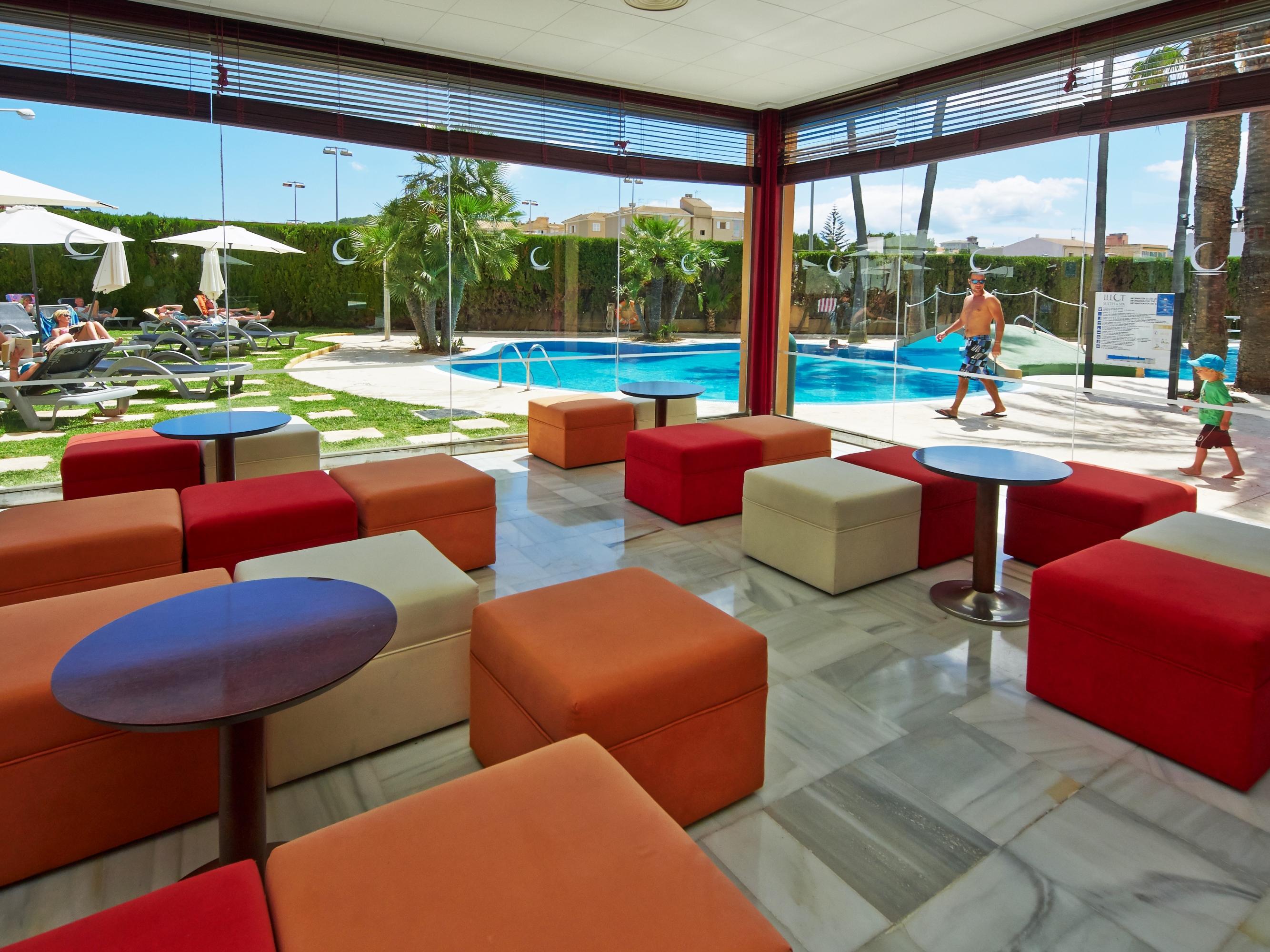 Hotel Illot Suites كالا راتخاذا المظهر الخارجي الصورة