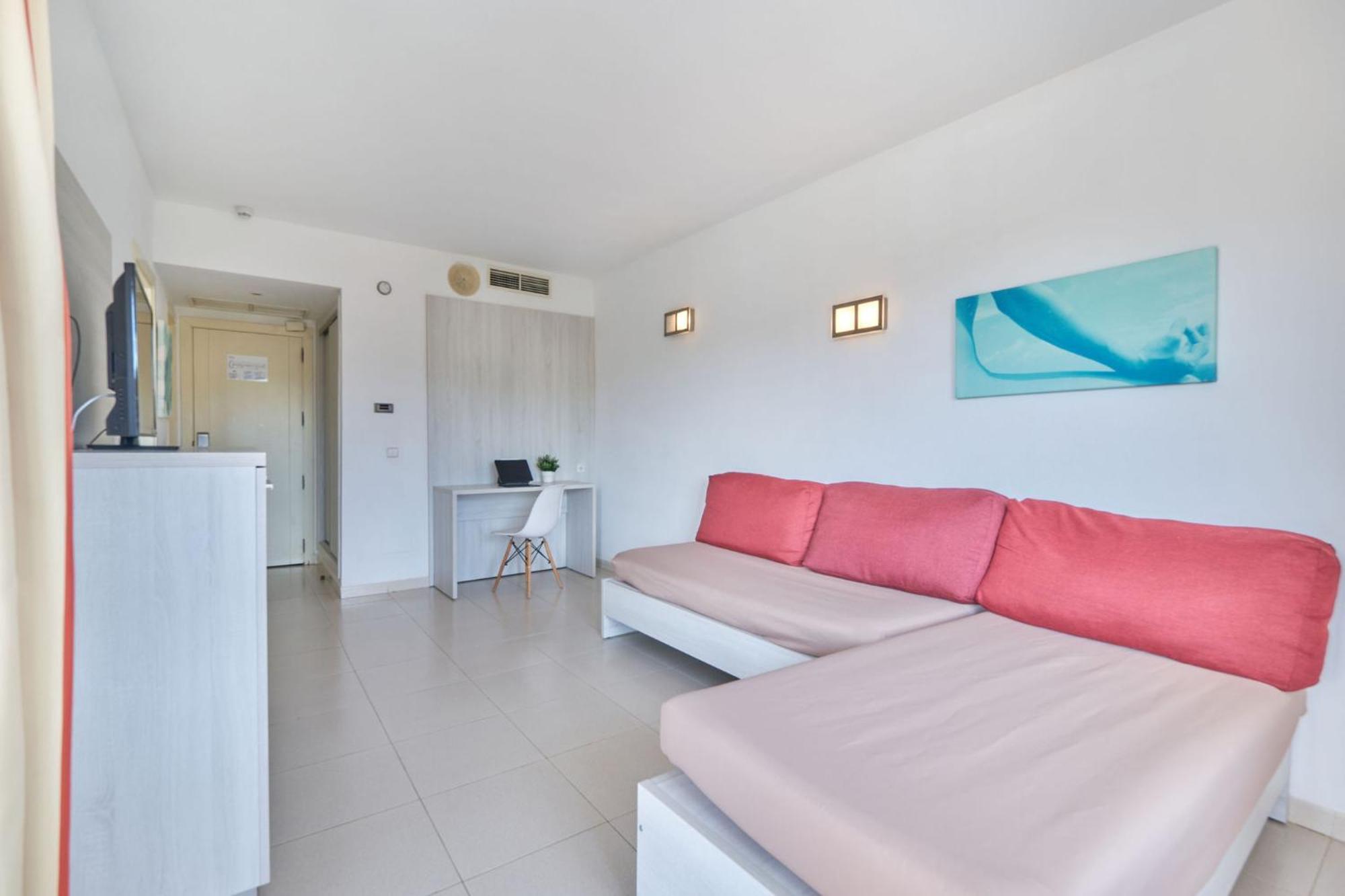Hotel Illot Suites كالا راتخاذا المظهر الخارجي الصورة