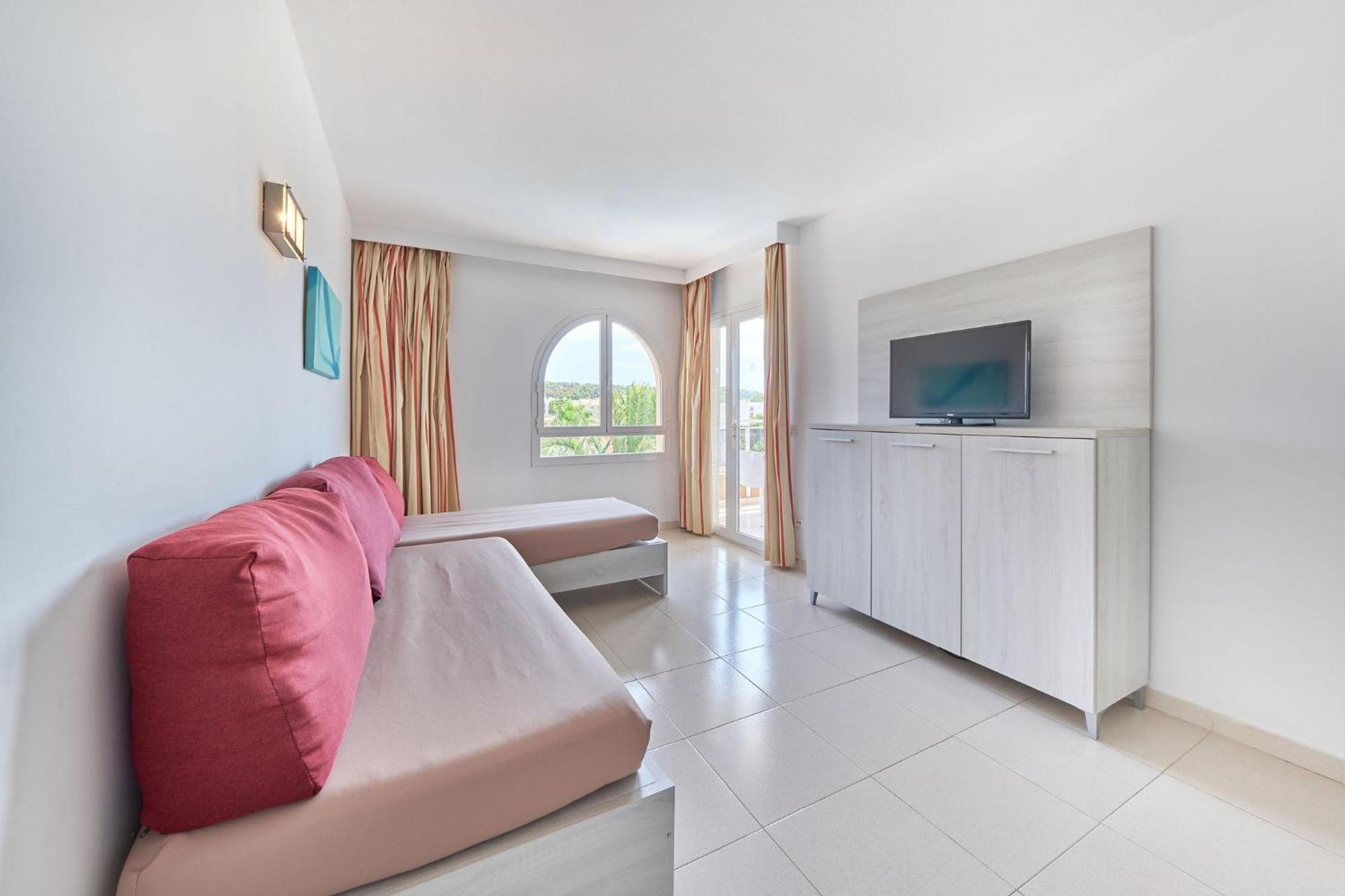 Hotel Illot Suites كالا راتخاذا المظهر الخارجي الصورة